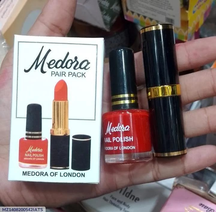 Premium Long-Lasting Matte Lipstick – Velvet Finish & High Pigment
