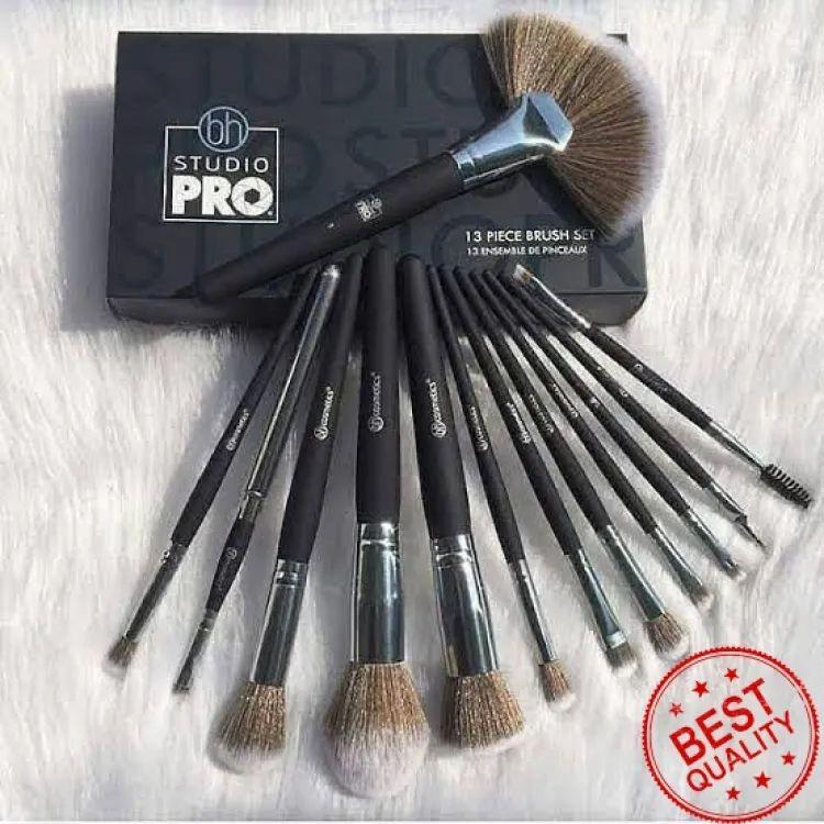 BH Studio Pro 13-Piece Professional Makeup Brush Set with Matte Black Handles